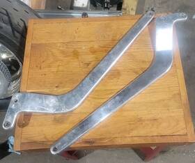 Bd2659-1r Big Dog Motorcycle Fender Struts From 2002 Mastiff