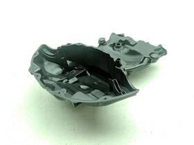 13718412112 Bmw 22 R18 Bair Filter Cleaner Intake Housing 8412112