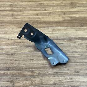 41007497297 Bmw 2019-2025 X7 G07 Front Left Lower Fender Bracket Gray C36 7497297 Oem