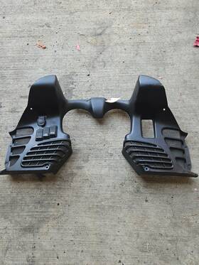 46632313803 Bmw 94-01 R1100rt R1100 Front Inner Panel Fairing Cowl Button Cluster Trim