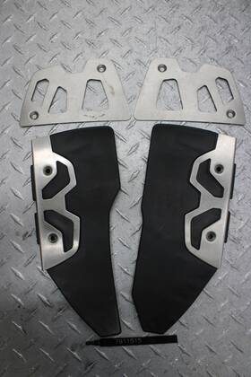 7811515 Bmw 2014 C600 Sport Foot Floor Board Inserts Set