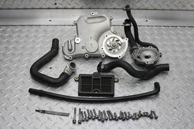7811558 Bmw 2014 C600 Sport Water Pump Engine Fluid Cooling Assy Cover With Hardware