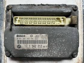 0261203959 Bosch Bmw R850rt R850gs R850r Engine Control Unit 1342212