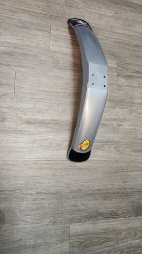 F-1084 Boss Enduro High Wider Silver Dirt Bike Front Fender With Suzuki Mud Flap