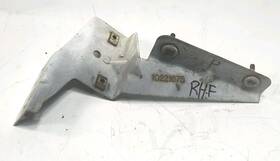 10221675 Gm 93-97 Firebird Ta Formula Rh Passenger Side Front Bumper Fender Bracket
