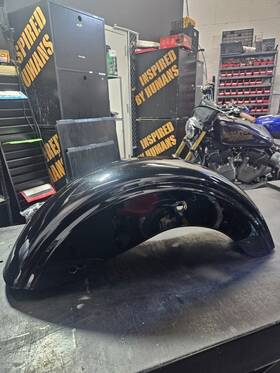 59500253dh Harley-davidson Vivid Black Dyna Bobbed Rear Fender