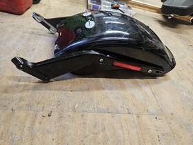 59500370dh Harley-davidson 2015 Softail Breakout Rear Fender And Struts