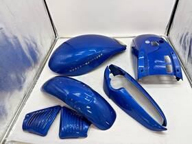 59789-04bbt Harley-davidson Genuine Oem 2005 V-rod Factory Finish Impact Blue Paint Set