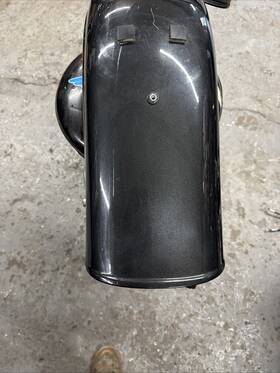 60218-08bpv Harley-davidson 2009 Dyna Fatbob Rear Fender Used Black Pearl