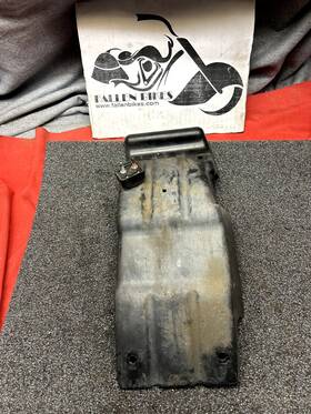 60363-86 Harley-davidson Genuine Softail Rear Fender Splash Guard Mud Flap