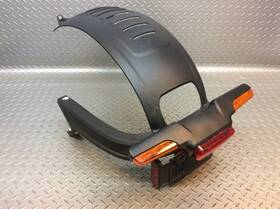 Harley-davidson 67900460 2019 19 Fxdr Softail Rear Taillight Bracket Fairing Skirt Mount