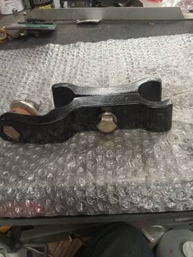 87131-83 Harley-davidson Sidecar Upper Front Mount For 1983-2008 5 And 6 Speed Frames