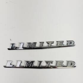 D2945 Harley-davidson Genuine Oem 14-23 Ultra Limited Front Fender Chrome Name Plate Emblems