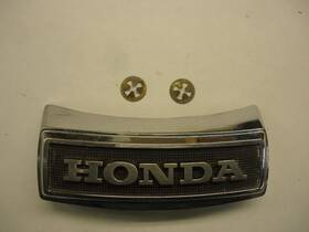 175a1-me9-771zb Honda 1983-1985 Shadow Vt700 Rear Fender Emblem Oem Magna Vt750 Vt 700