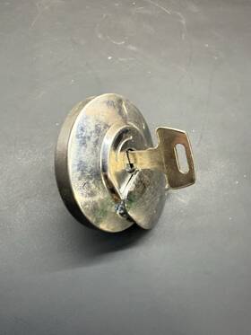 17620-kr3-752 Honda 2003 Cmx250c Rebel Fuel Gas Cap With Key