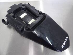 43110-mcj-006 Honda 23-25 Xr150l Rear Fender Black