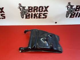 50358-gv4-900 Honda 50538-gv4-900 2005 Ch80 Elite Rear Fender Tail Light Bracket 85-07 Ch 80 50358-gv4-900 Honda 50538-gv4-900 2005 Ch80 Elite Rear Fender Tail Light Bracket 85-07 Ch 80
