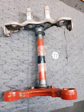 53200-102-000 Honda 1970 Ct90 K1 Triple Tree Steering Stem And Top Bridge #53200-102-000