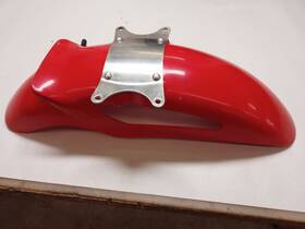 61100-mf2-670zb Honda Interceptor Vf500f Front Fender Fits 1984-1986