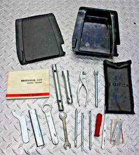 7811391 Honda 1973 Cb350f Four Tool Kit Set With Manual And Storage Box