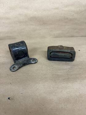 80107-118-770b Honda 1975 Xl70 Rear Fender Mount Braket Oem Sl70 Mud Guard Upper Lower Stay