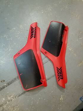 83520-ma0-000za Honda 1981 1982 Xr250 Xr500 Left Right Side Cover Panel Xr 250 500r Panels 82 Oe