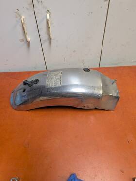 Honda Uspt675236 Cb750 C Custom 1981-1982 Motorcycle Rear Mudguard Fender