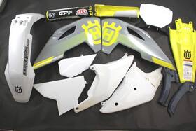 A36008054000bna Husqvarna 2023 Fc 250 Sxf Plastic Fender With Graphics Oem See Notes