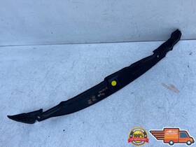 84126-k2000 Hyundai 2020 2021 2022 Venue Right Insulator-fender Rh Oem 20 21 22
