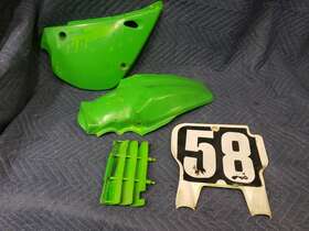 15-8337-03 Kawasaki 1991 - 97 Kx80 Plastics Fender Side Rad Plate Cover Kx 80 Oem Green 93