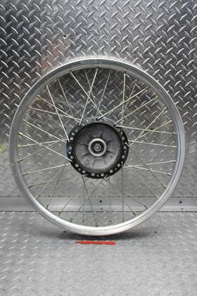 Kawasaki 2207077 1982 Kdx450 Front Wheel Rim