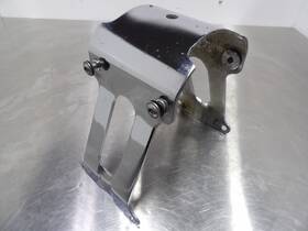35009-0024 Kawasaki 06-25 Vulcan Vn900c Front Fender Support Bracket