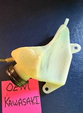 Tank-1975 Kawasaki 35009-034 Kt250 Original Oil 1976 Tested No Leaks Good Mount Oem