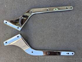35011-1725 Kawasaki 35011-1725/1726 95-05 Vn800 Vulcan Classic. Used Oem Rear Fender Stay Set