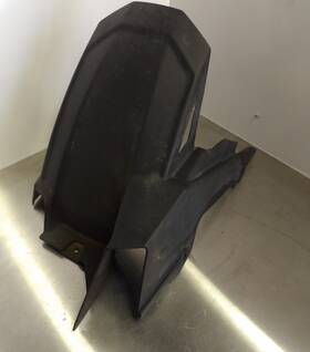 36014-0569 Kawasaki 17-23 Versys X Kle 300 Rear Fender Tire Hugger Chain Case