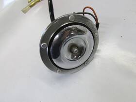 38500-31011 Suzuki 38510-31011 Oem Genuine Gt750 Horn Assy