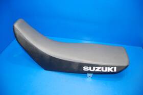 45100-32e40-byd Suzuki 2025 96-25 Dr650 Se Oem New Seat Base Assembly Logo Cover