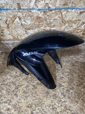 Suzuki 53111-04k0 Gsx-s 750 / 1000 Front Mud Guard Gloss Black