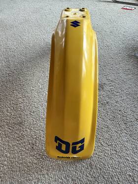 53111-40400-163 Suzuki Rm400 250 125 100 Front Fender 1979 Duckbill Rare 53111-40400-163 Suzuki Rm400 250 125 100 Front Fender 1979 Duckbill Rare