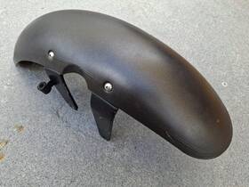 53111-48e0 Suzuki 97-04 Vz800 Marauder. Used Factory Front Fender With Bracket Support