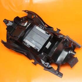63111-10l01 Suzuki 63111-10l00 2023 2022 2021 2020 22-23 Hayabusa Oem Rear Back Tail Undertail Battery Tray Plastic