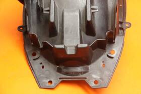 63111-15h0 Suzuki 08-19 Hayabusa Oem Rear Back Tail Undertail Battery Tray Plastic Nice