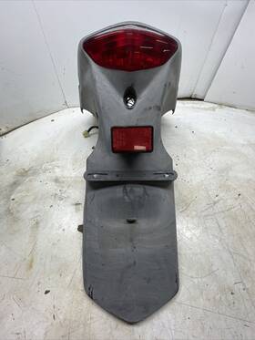 63112-06g Suzuki 02-06 Vstrom 1000 Oem Rear Back Fender Mud Guard With Tail Light