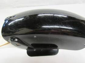 63112-36001 Suzuki Gt185 Nos Plastics Rear Fender Front Lower