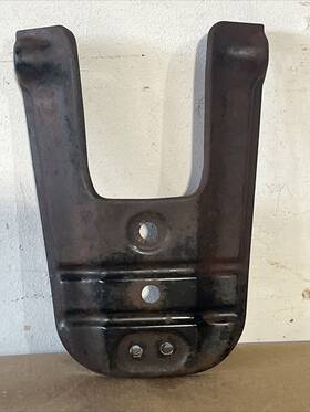 63120-48501 Suzuki Ts 100 125 185 Rear Fender Support Brace 1980-1981 S26