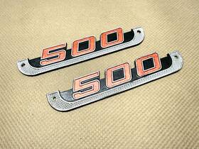 68141-15600 Suzuki T 500 Titan Badges Emblems Side Cover Oil Tank Oem Pair Set