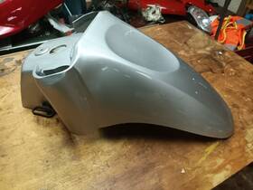 61100-hha-0000 Sym Hd200 Front Fender