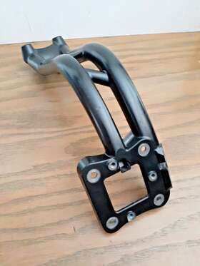 T2307917 Triumph 2307917 2020 Rocket Iii Rear Fender Mud Guard Bracket