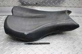 2306400 Triumph 7811578 2006-2012 Daytona 675 Front Seat Saddle
