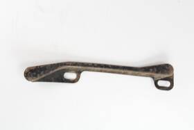 82-7826 Triumph 500 650 750 Rear Fender Wiring Protector Mudguard